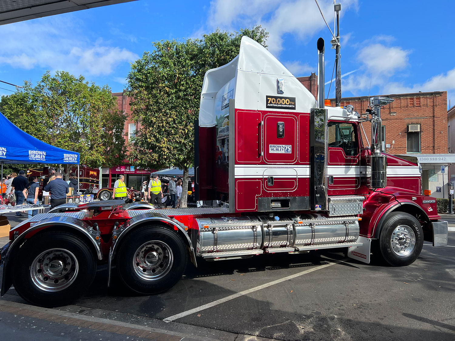 Casino Truck Show - SIlverback